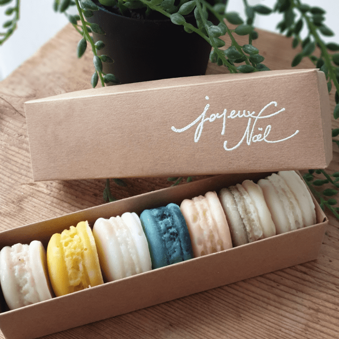 Coffret cadeau 7 macarons-savons